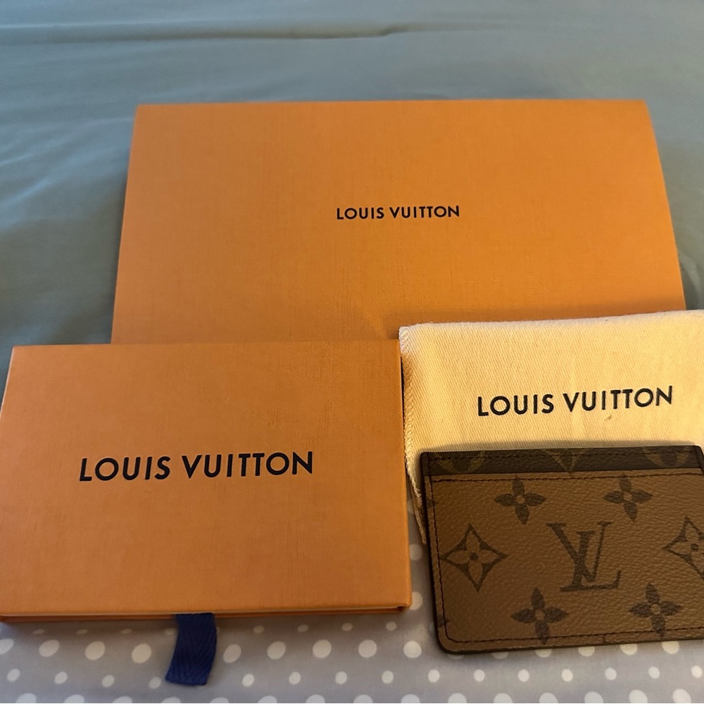 Louis Vuitton Monogram Reverse Card Holder